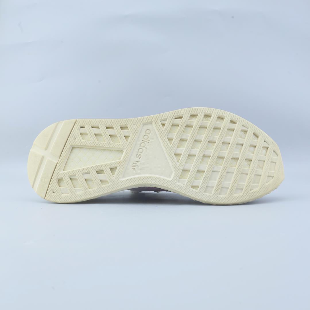 ADIDAS  DEERUPT
