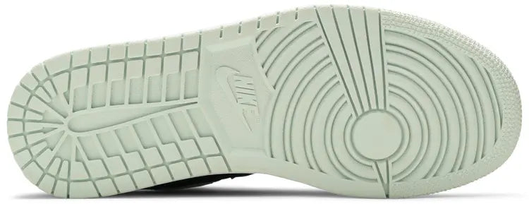 Jordan 1 Low SE Barely Green (W)