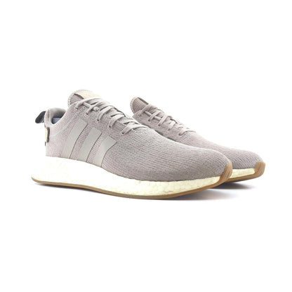 ADIDAS  NMD R2