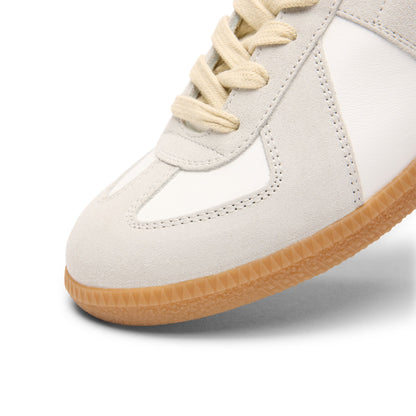 Maison Margiela Womens Replica Sneaker (Dirty White)