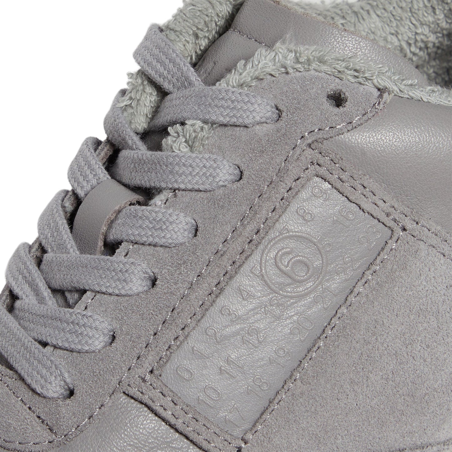 MM6 Maison Margiela Womens Anatomic Sneakers (Silver filigree)