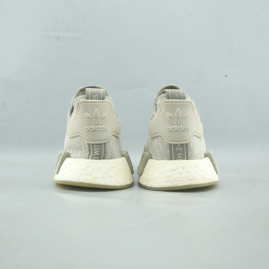 ADIDAS  NMD R1