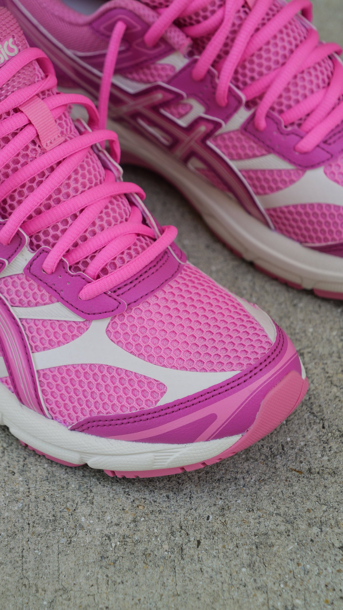 Asics Gel-Cumulus 16 Grade School (Dragon Fruit)
