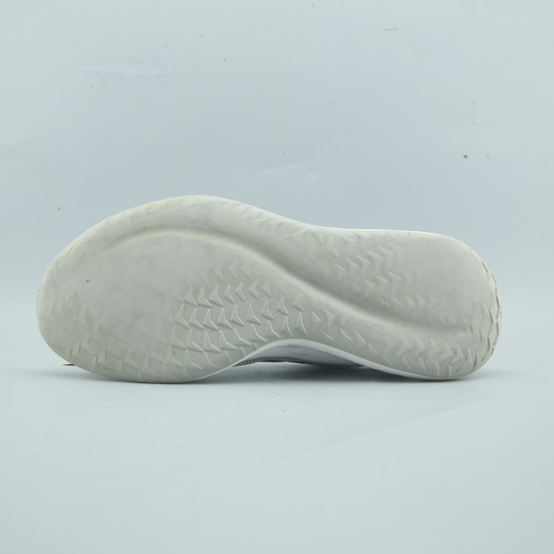 ADIDAS  FLUIDSTREET