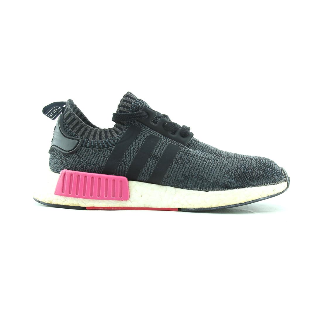 ADIDAS  NMD R1 ESSENTIAL