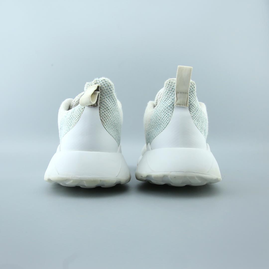 ADIDAS  QUESTAR FLOW