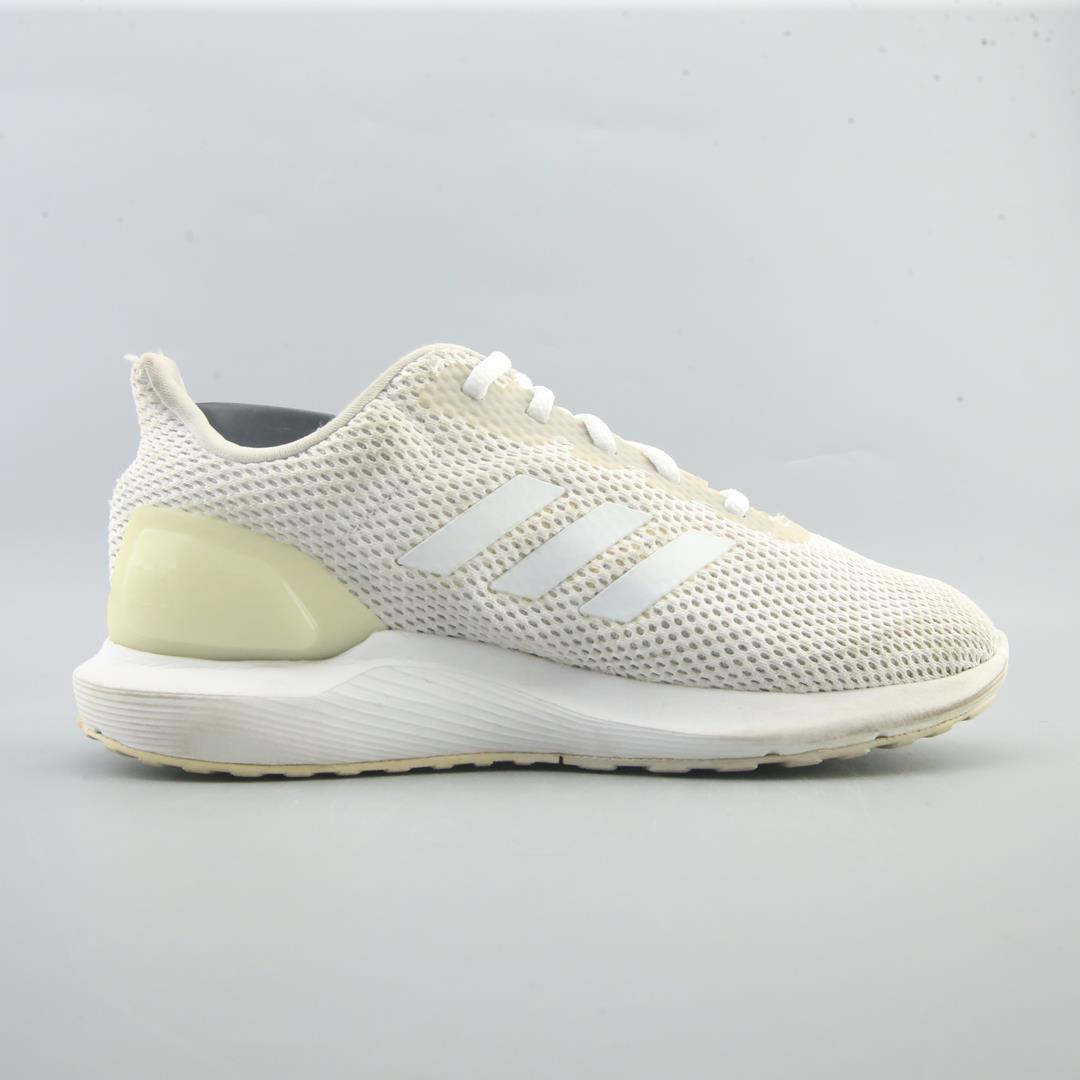 ADIDAS  COSMIC 2