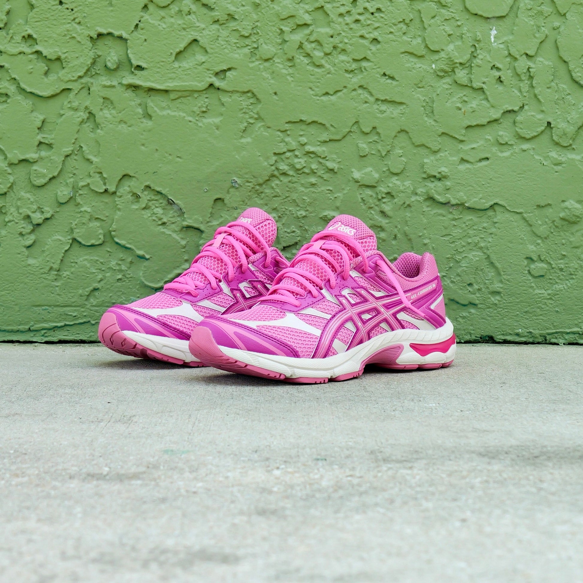 Asics Gel-Cumulus 16 Grade School (Dragon Fruit)