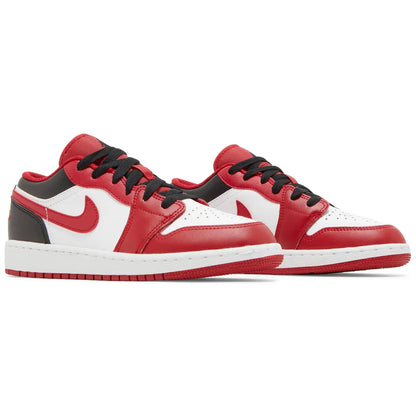 Jordan 1 Low Bulls (GS)