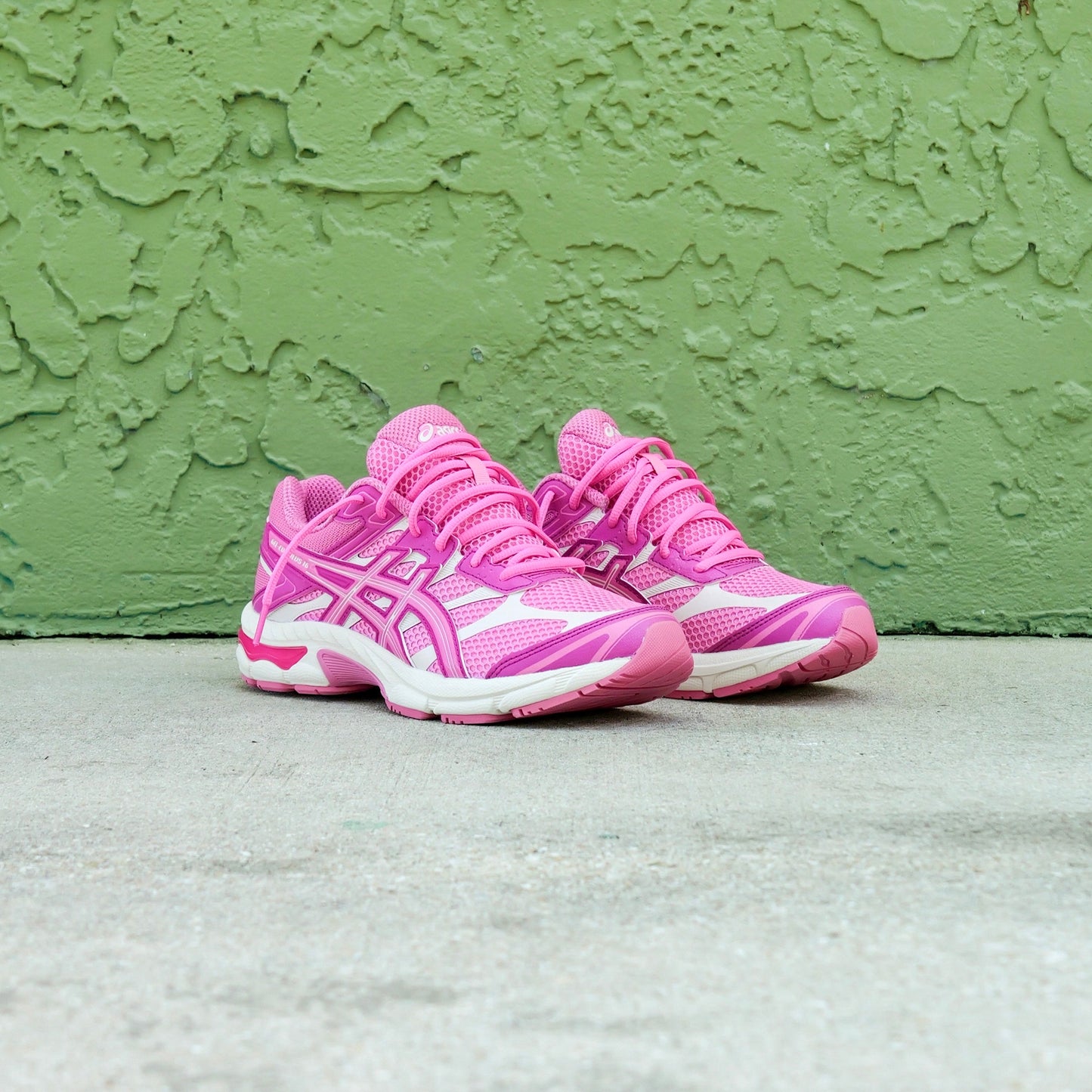 Asics Gel-Cumulus 16 Grade School (Dragon Fruit)