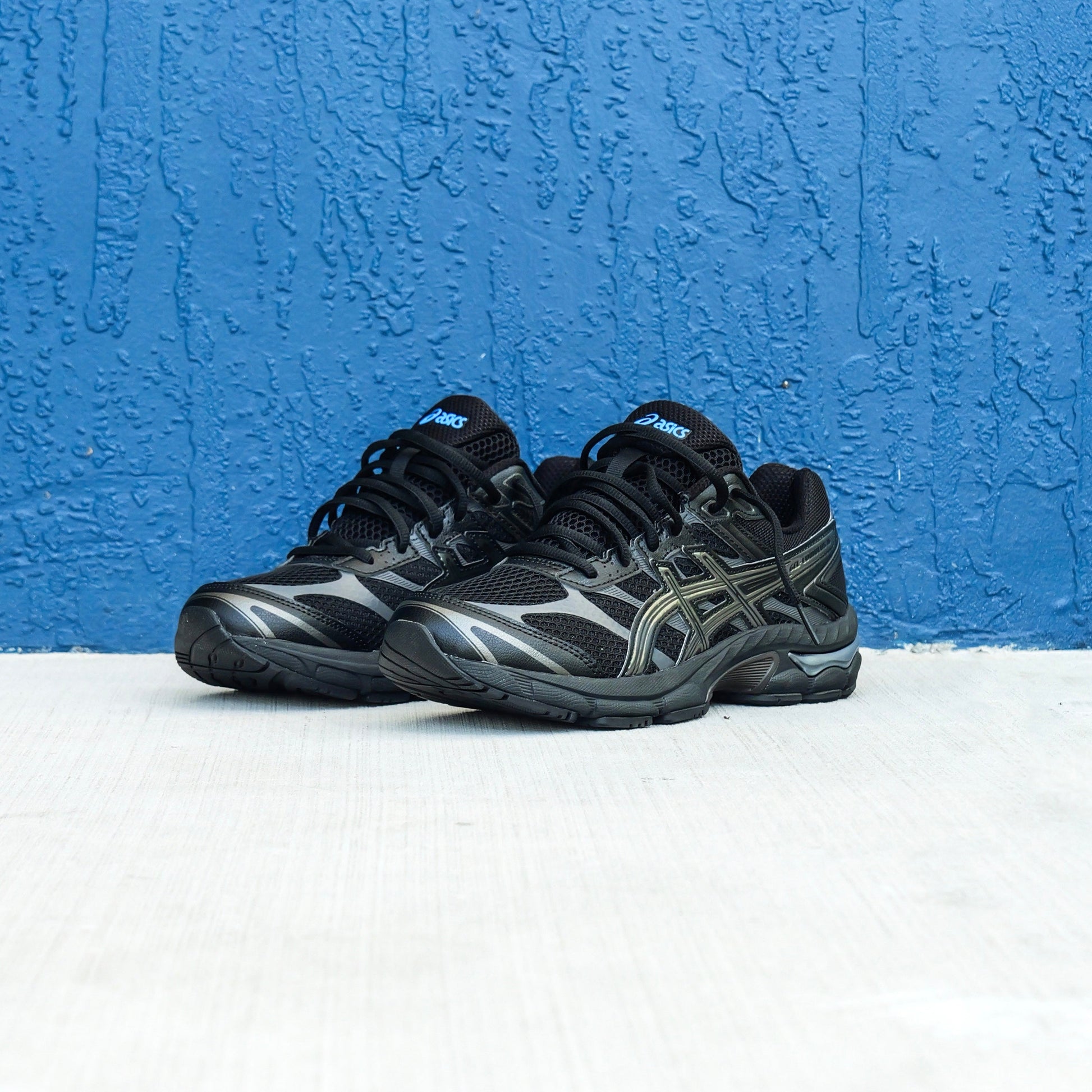 Asics Gel-Cumulus 16 Grade School (Black/Metal)