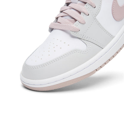 Jordan Air Jordan 1 Low (
Particle Rose/Neutral Grey-White)