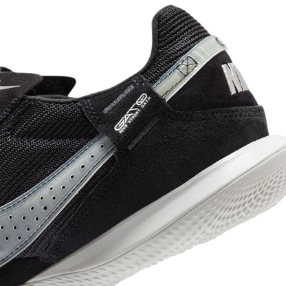Nike Lunargato II Soccer Shoes
