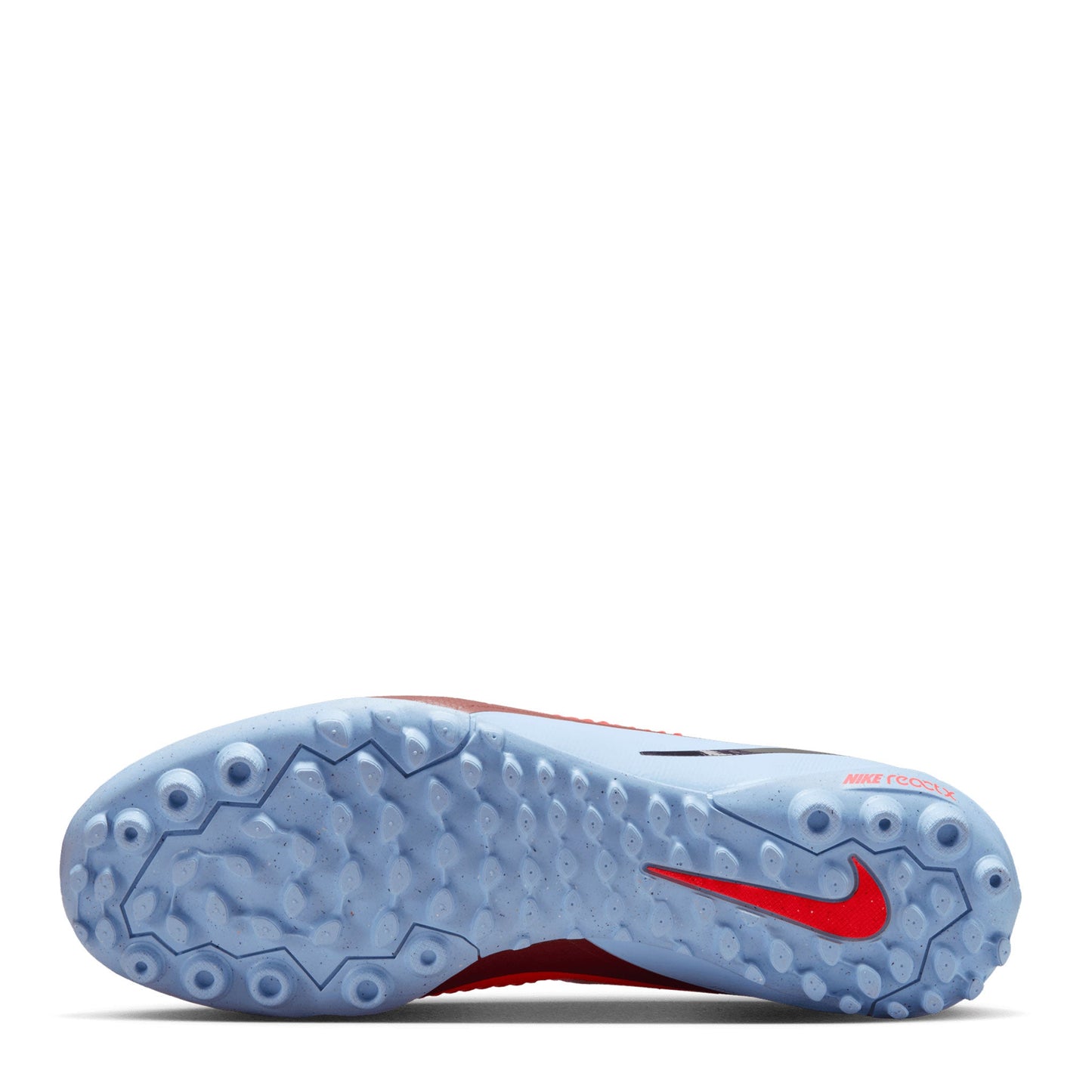 Nike Phantom 6 Low Pro Soccer Cleats