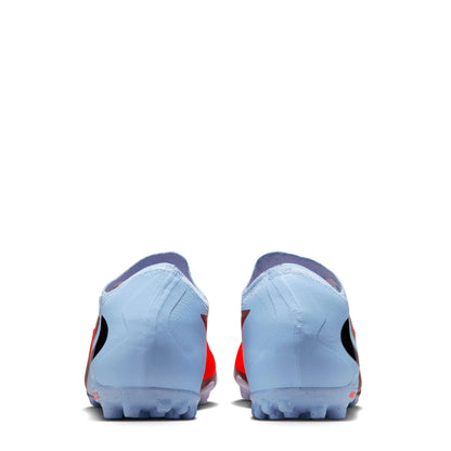 Nike Phantom 6 Low Pro Soccer Cleats