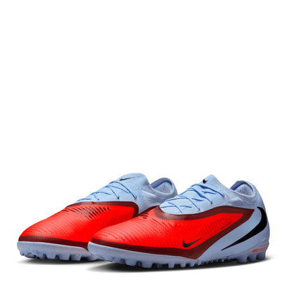 Nike Phantom 6 Low Pro Soccer Cleats