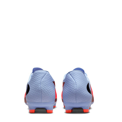 Nike Phantom 6 Low Academy Soccer Cleats