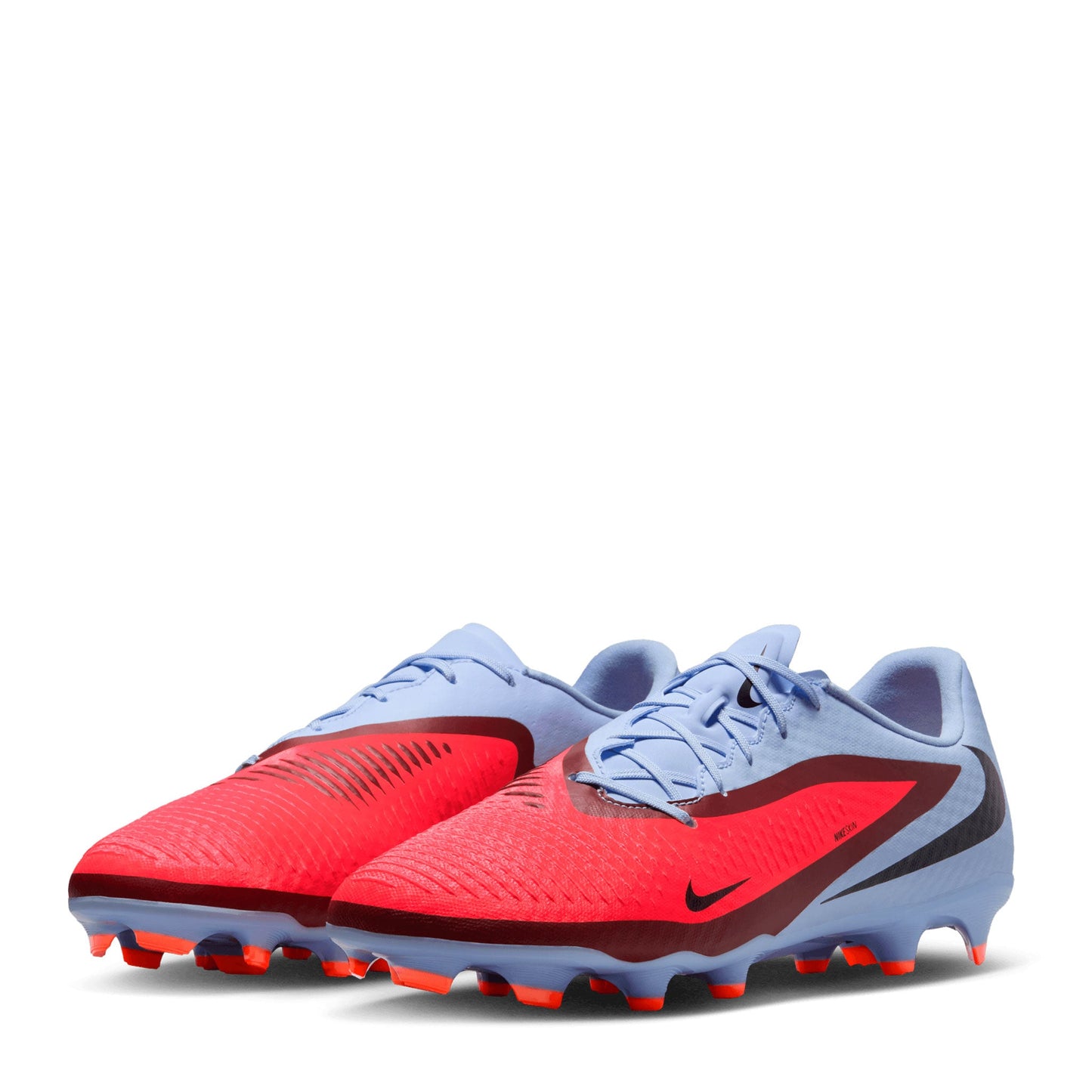Nike Phantom 6 Low Academy Soccer Cleats