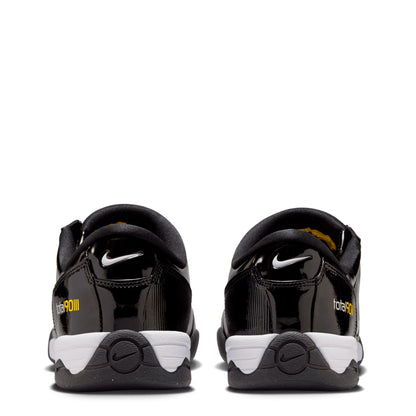 Nike Total 90 Shoes