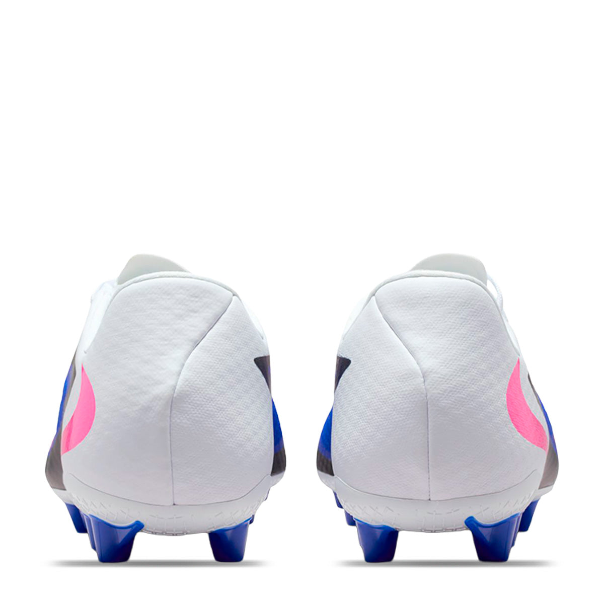 Nike Phantom 6 Low Academy Soccer Cleats