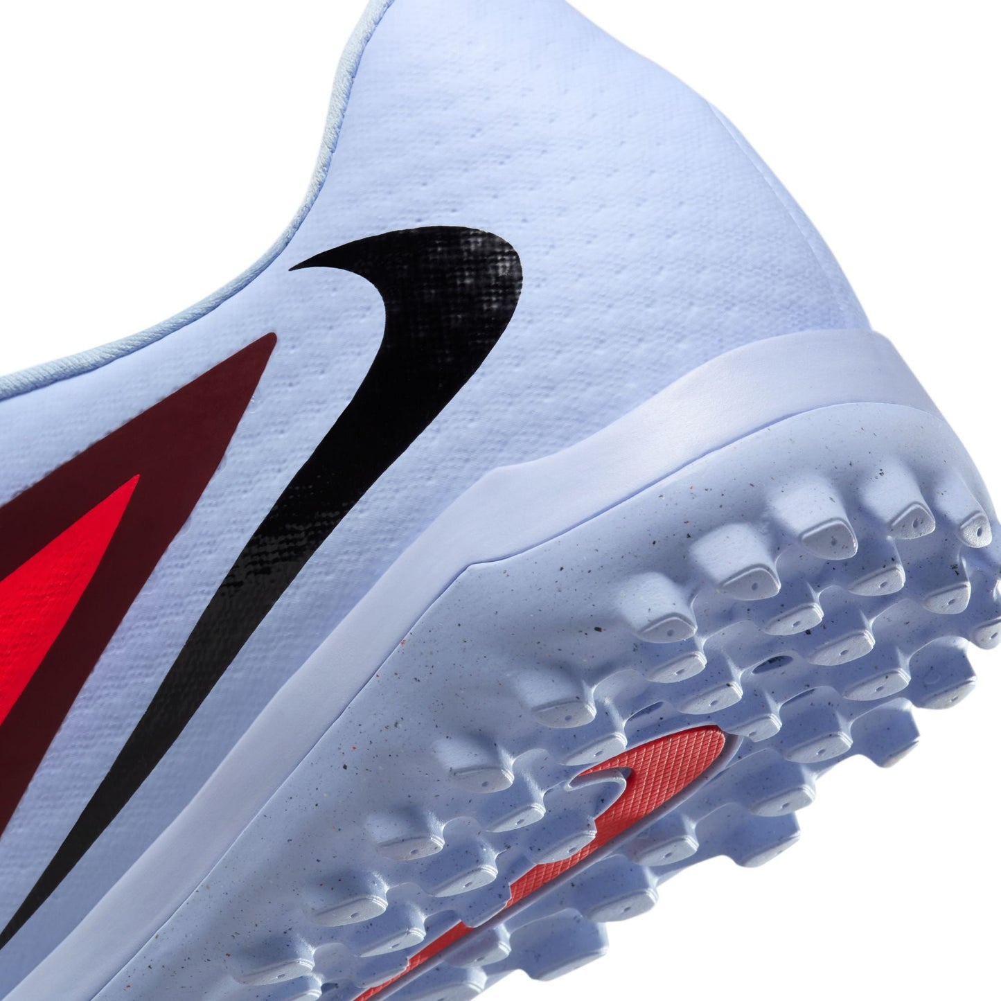 Nike Phantom 6 Low Academy  Turf Soccer Cleats