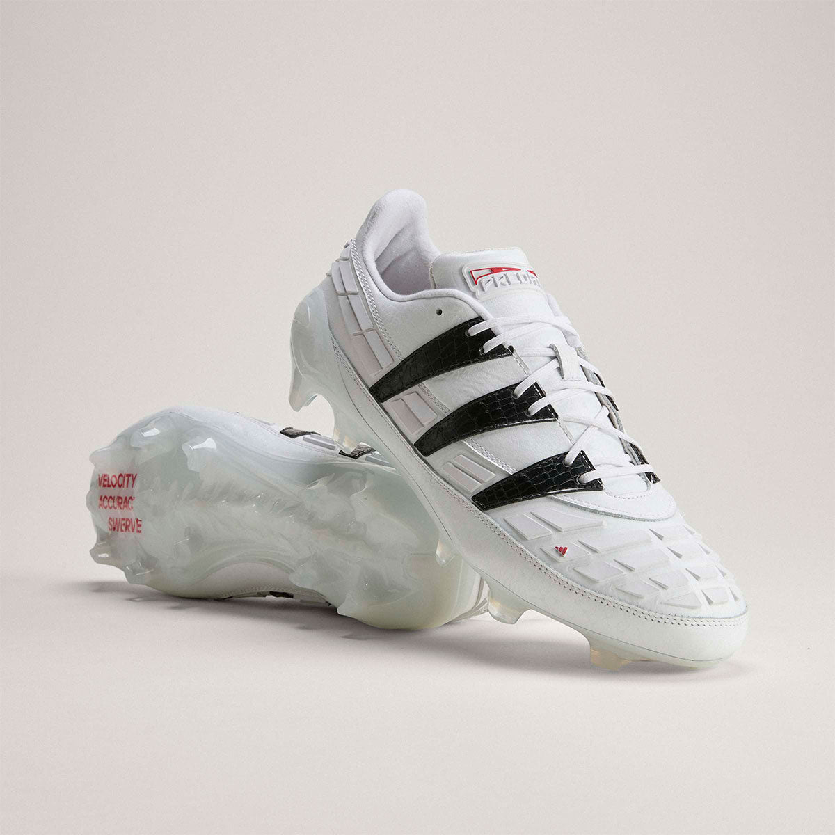 PREDATOR 94 FG REVERSE FTWWHT/CBLACK/FTWWHT