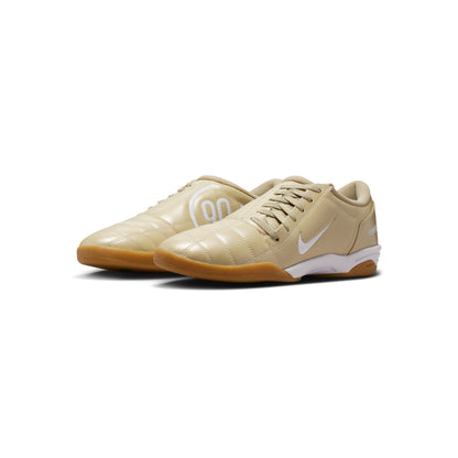 Nike Total 90 (Desert Khaki/White/Stadium Green)