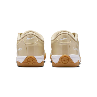 Nike Total 90 (Desert Khaki/White/Stadium Green)