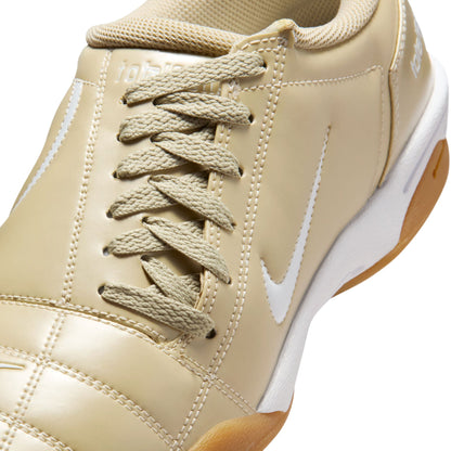 Nike Total 90 (Desert Khaki/White/Stadium Green)