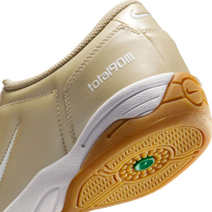 Nike Total 90 (Desert Khaki/White/Stadium Green)