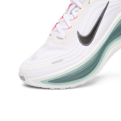 Nike Vomero Plus (White/Black-Mineral Slate-Hyper Pink)