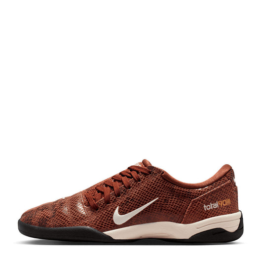 Nike Total 90 Shoes