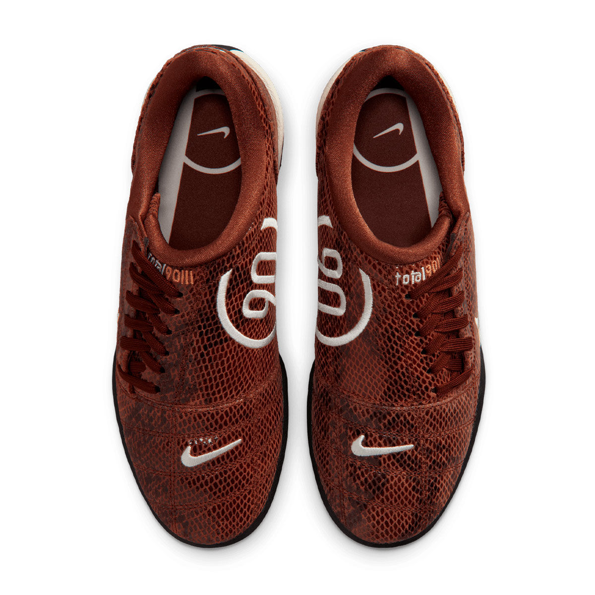 Nike Total 90 Shoes