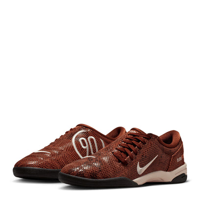 Nike Total 90 Shoes