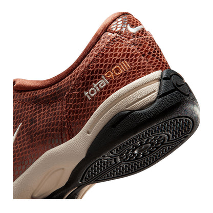 Nike Total 90 Shoes