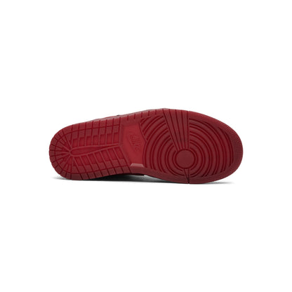 Jordan 
Wmns Air Jordan 1 Low Se (Team Red/Sierra Red)
