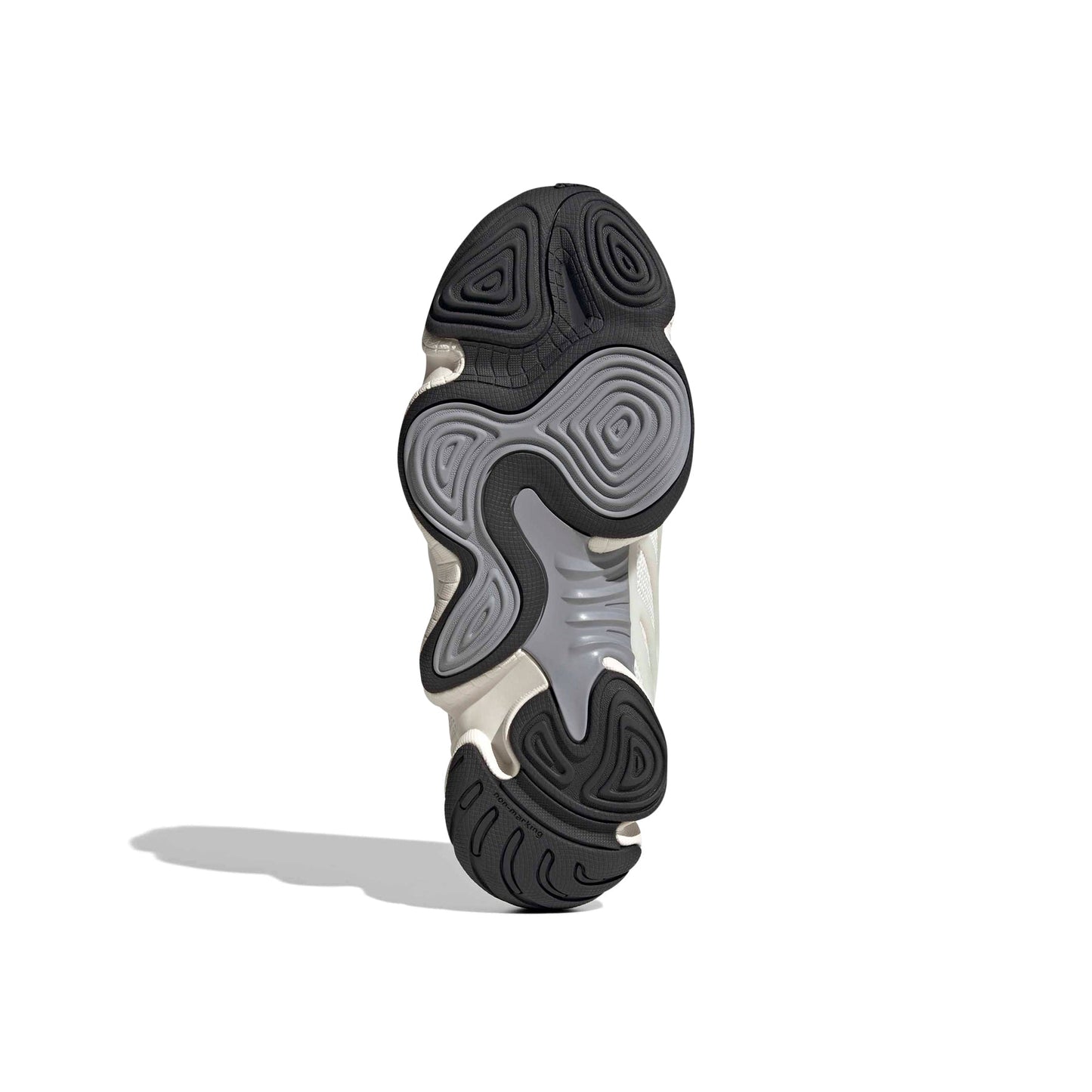Adidas Intimidation Hal Studios (WONWHI/CBLACK/BETSCA)