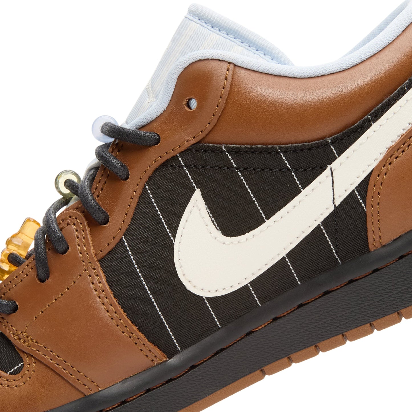 Jordan Air Jordan 1 Low SE (Black/Sail-Black-Lt British Tan)