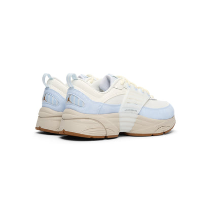 Jordan Trunner O/S (Sail/Lt British Tan-Cream Ii)