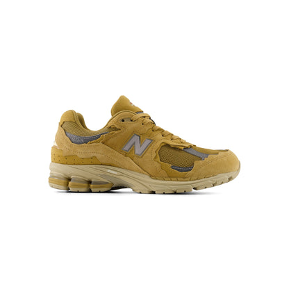 New Balance 2002R Gore-Tex (Stucco)