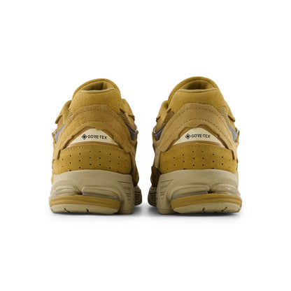 New Balance 2002R Gore-Tex (Stucco)