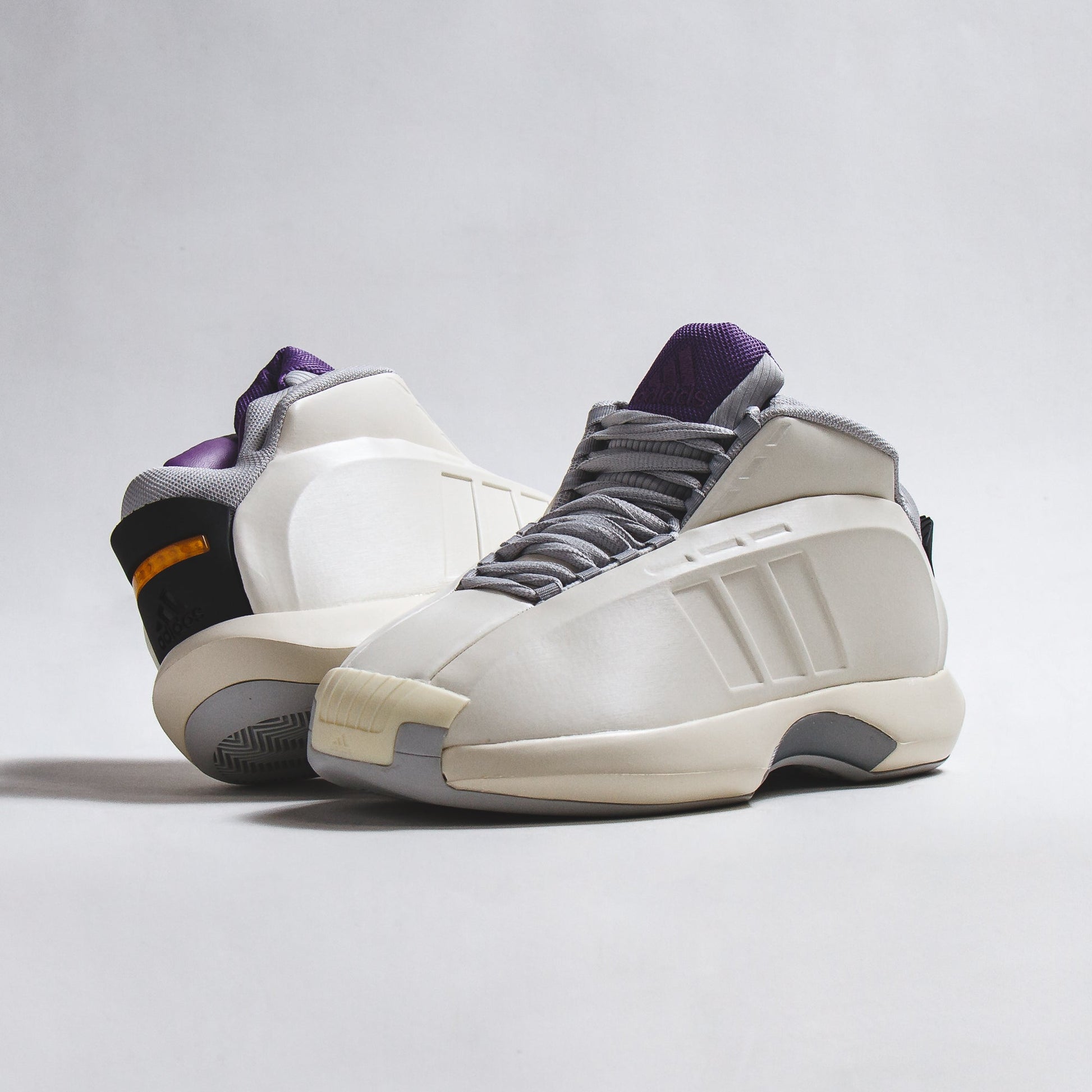 Adidas Basketball Men Crazy 1 Ivory Collegiate Purple IG3735