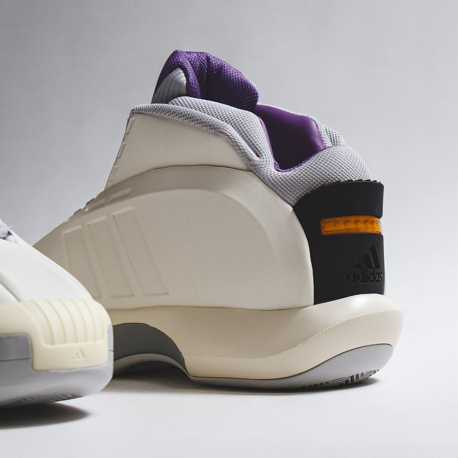 Adidas Basketball Men Crazy 1 Ivory Collegiate Purple IG3735