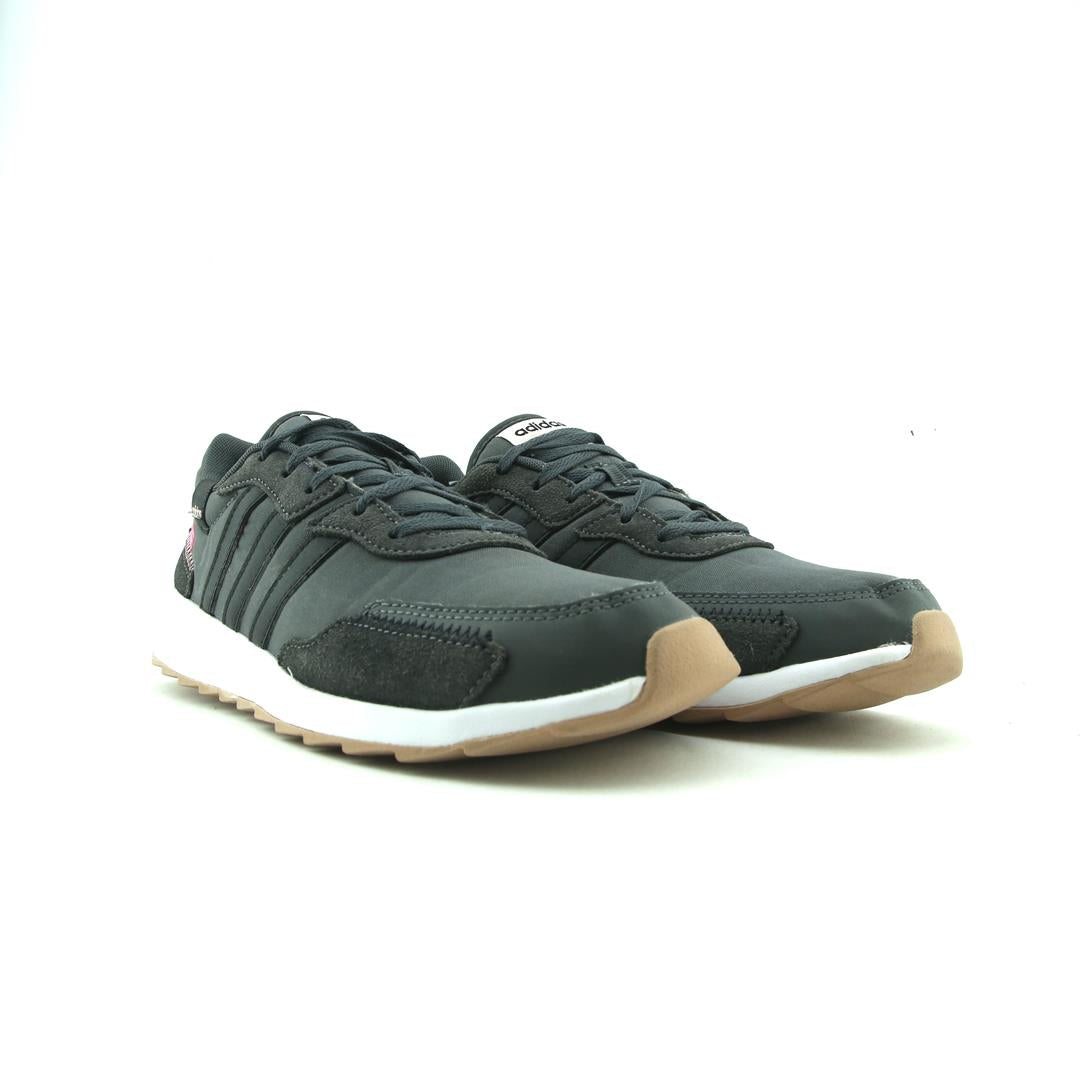 ADIDAS  RETRORUN