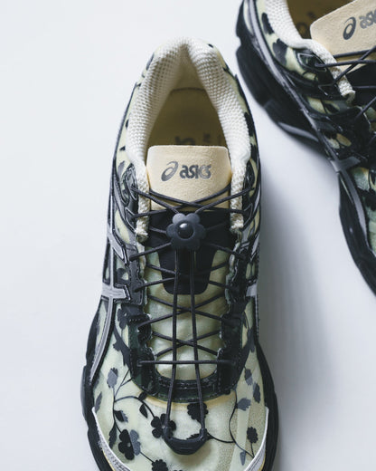 Asics x Cecilie Bahnsen Unisex Gel-Cumulus 16 Ivory Black 1203A762-750