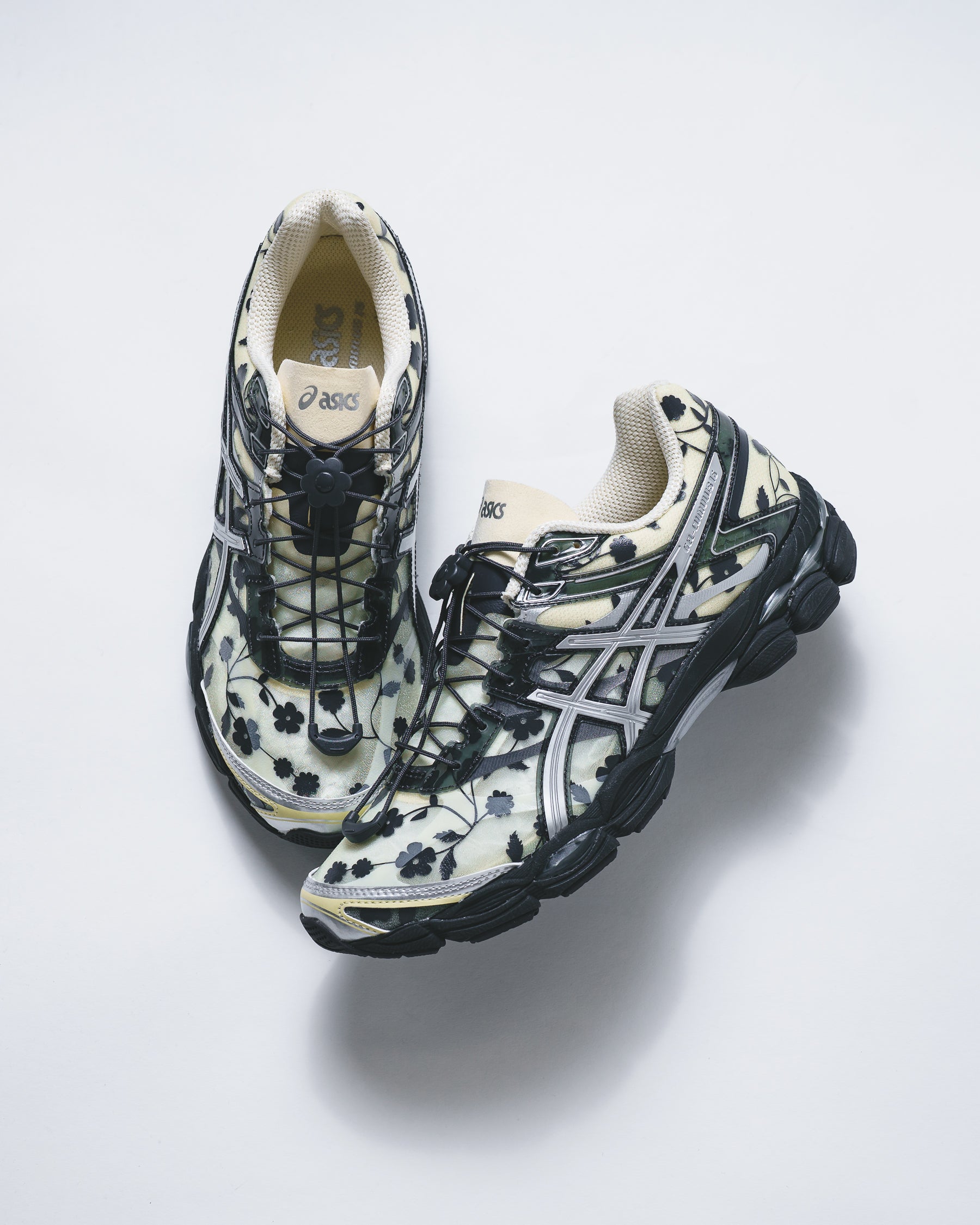Asics x Cecilie Bahnsen Unisex Gel-Cumulus 16 Ivory Black 1203A762-750