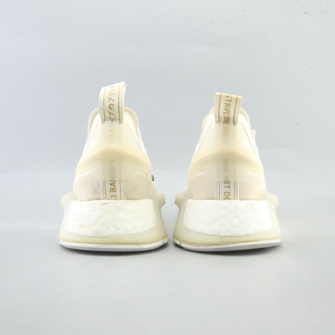 ADIDAS  NMD V3