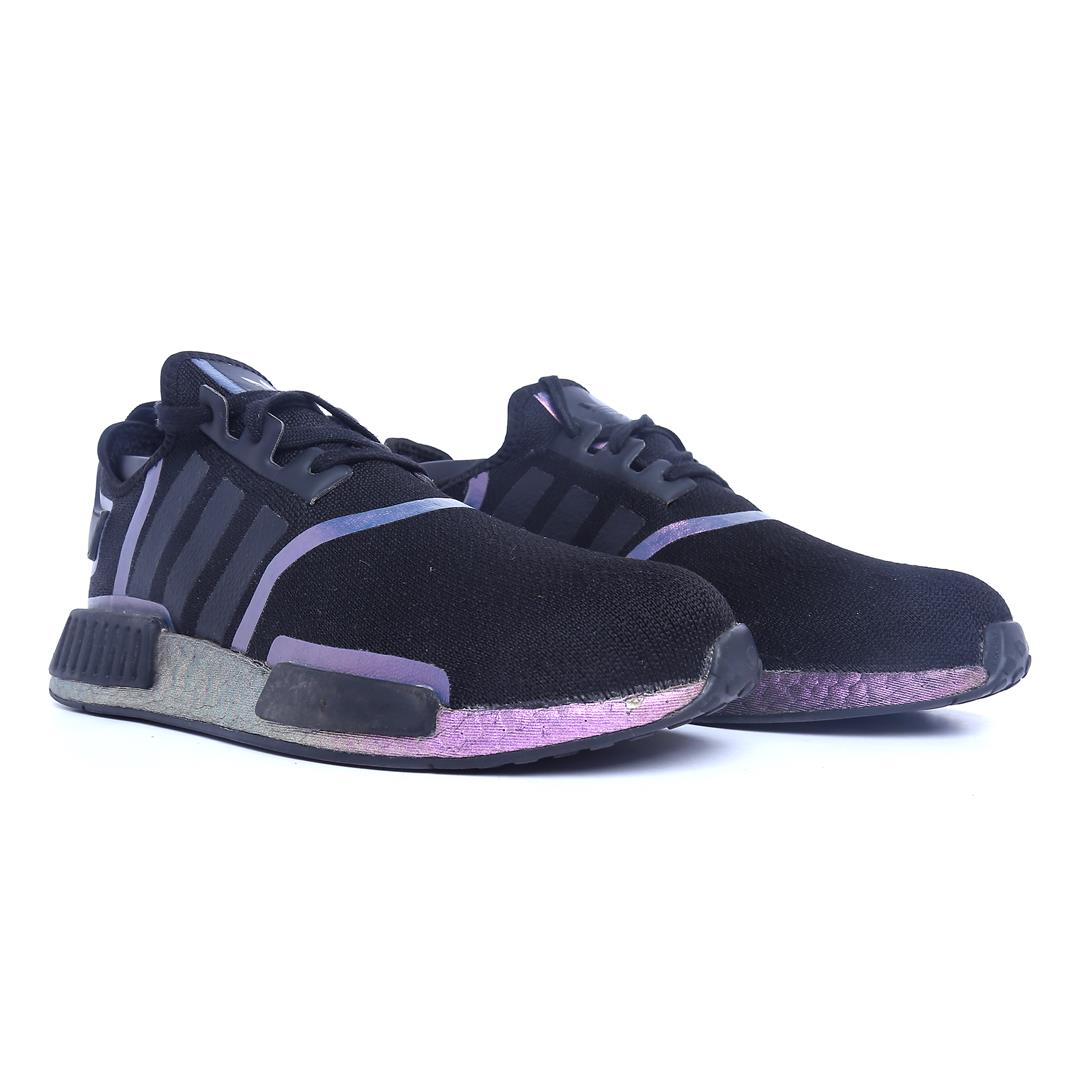 ADIDAS  NMD R1