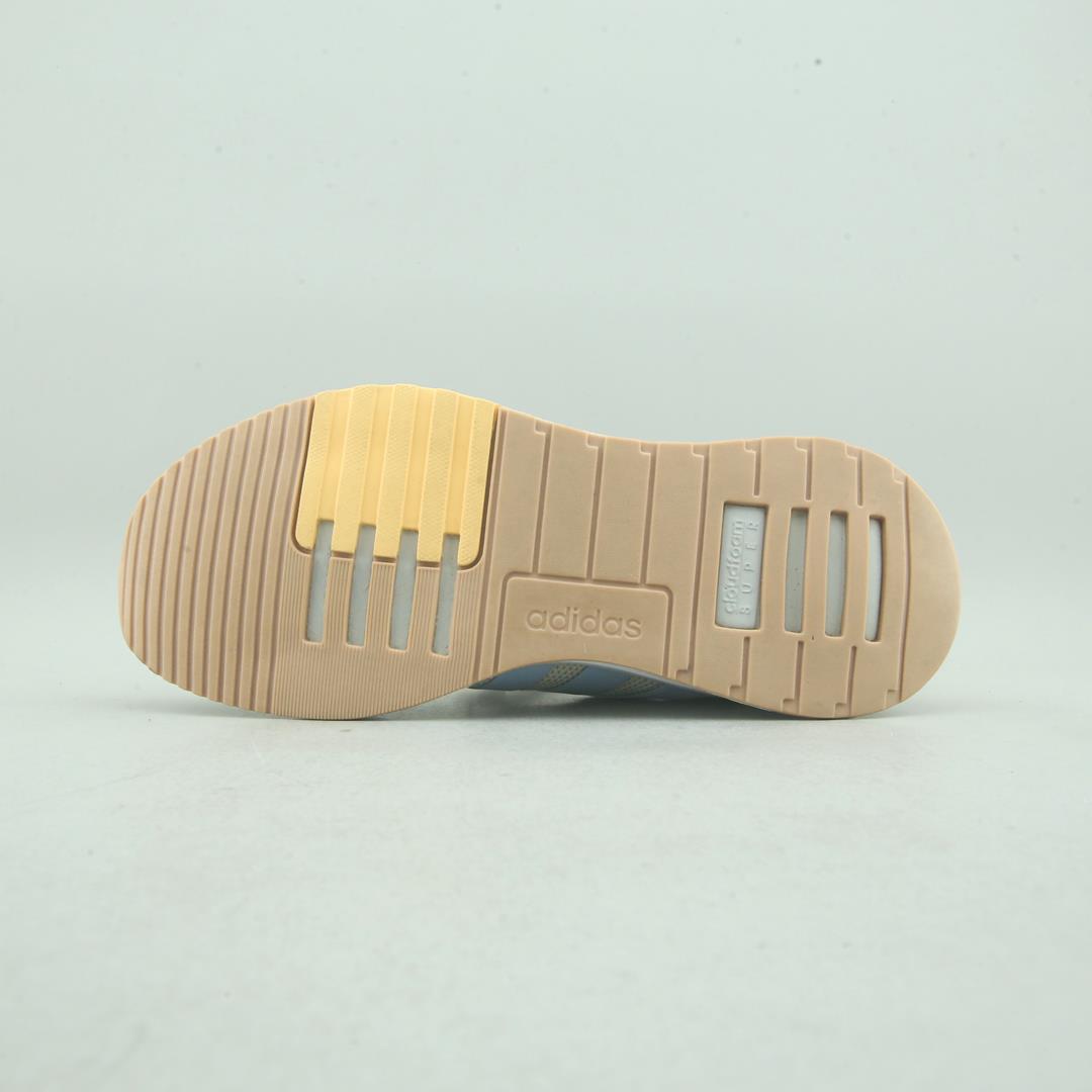 ADIDAS  RACER TR21