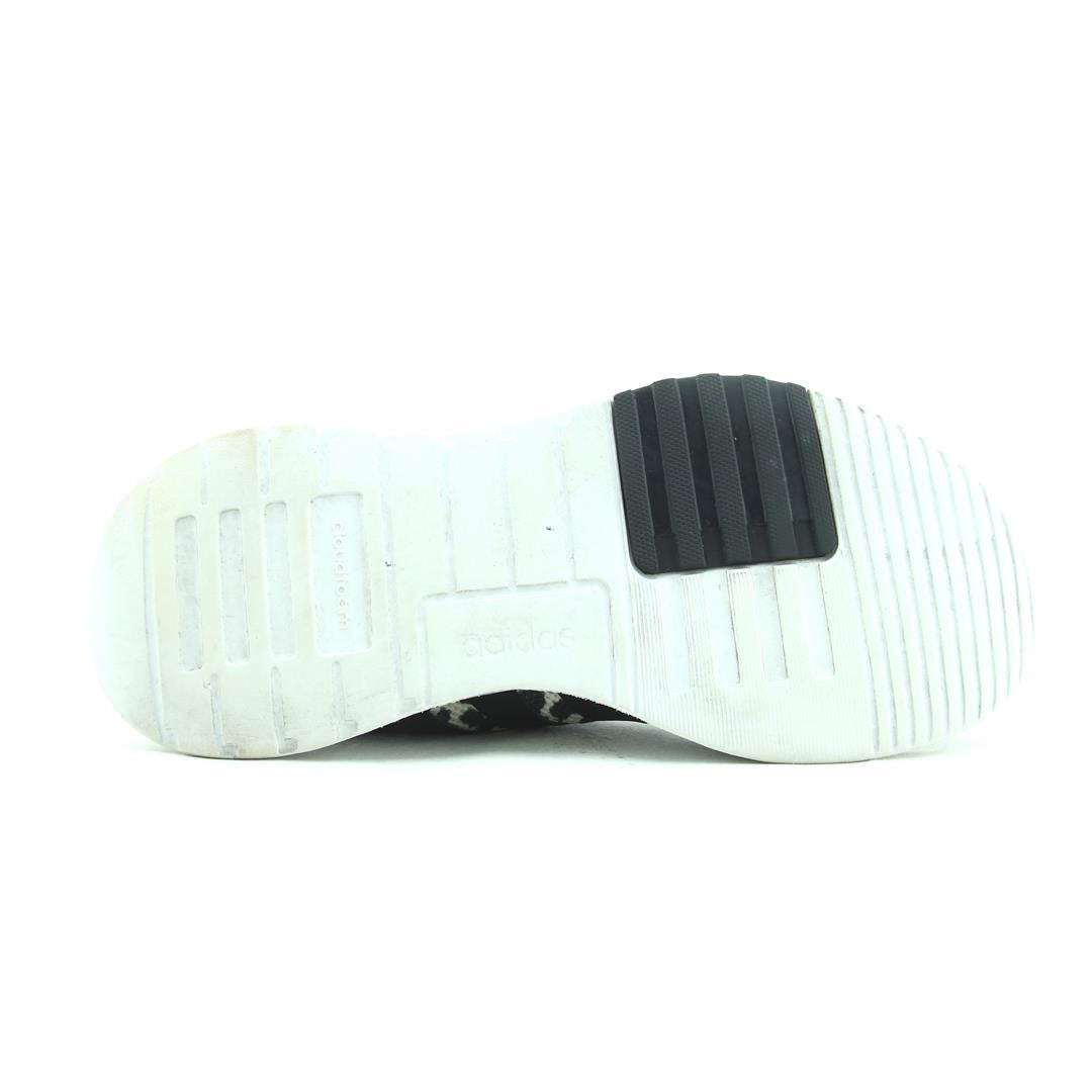 ADIDAS  RACER TR21